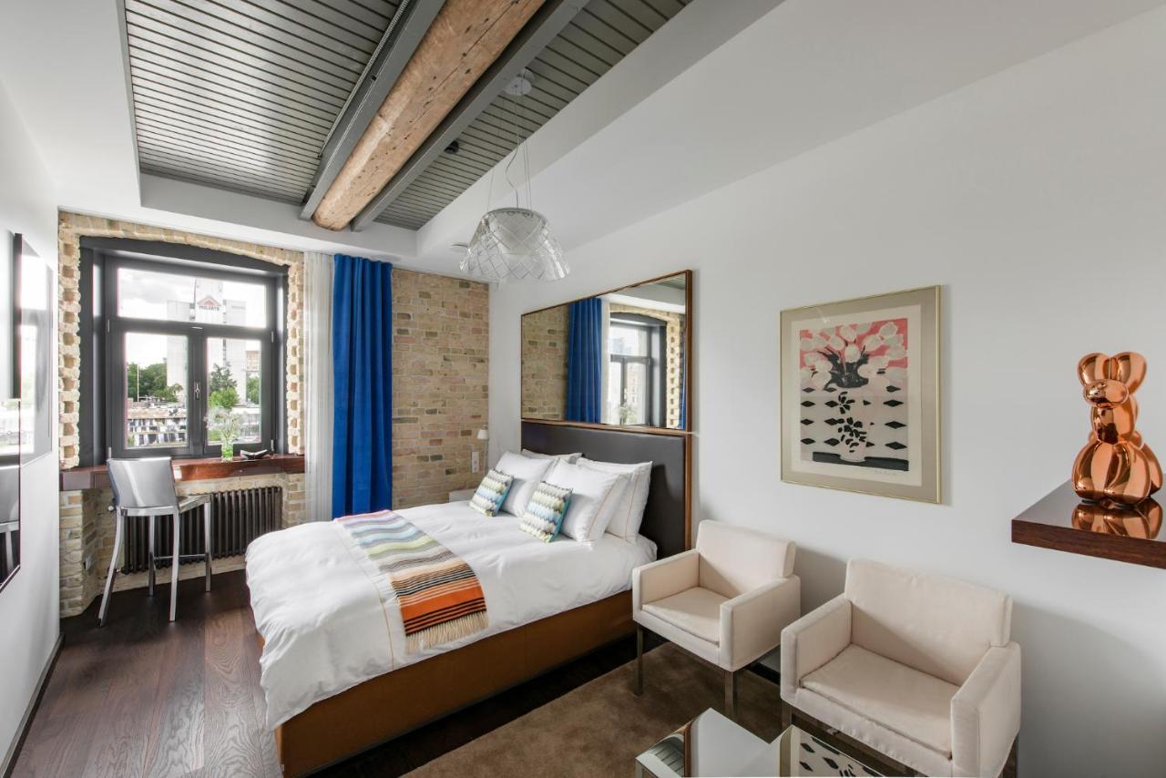 The Joseph Aparthotel Vilnius Bagian luar foto