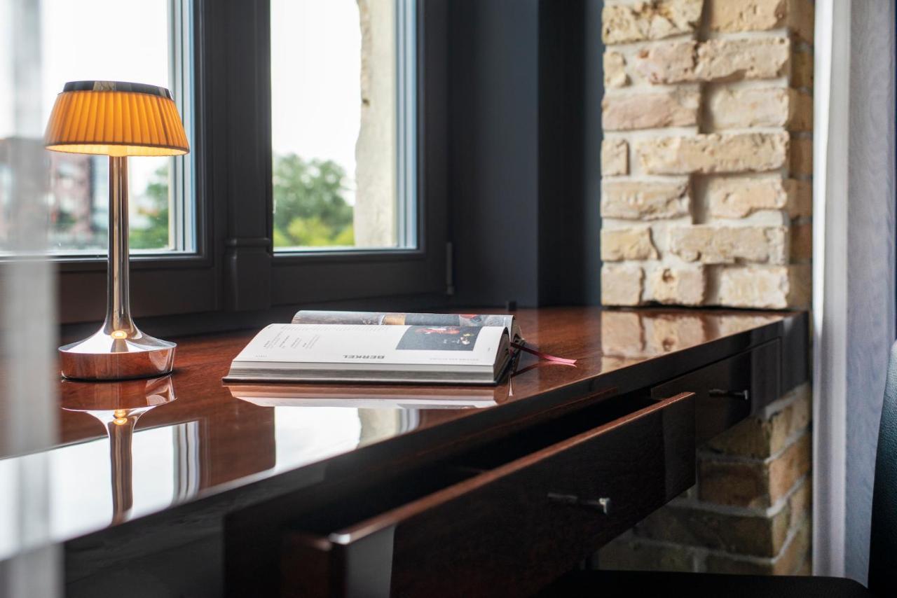 The Joseph Aparthotel Vilnius Bagian luar foto
