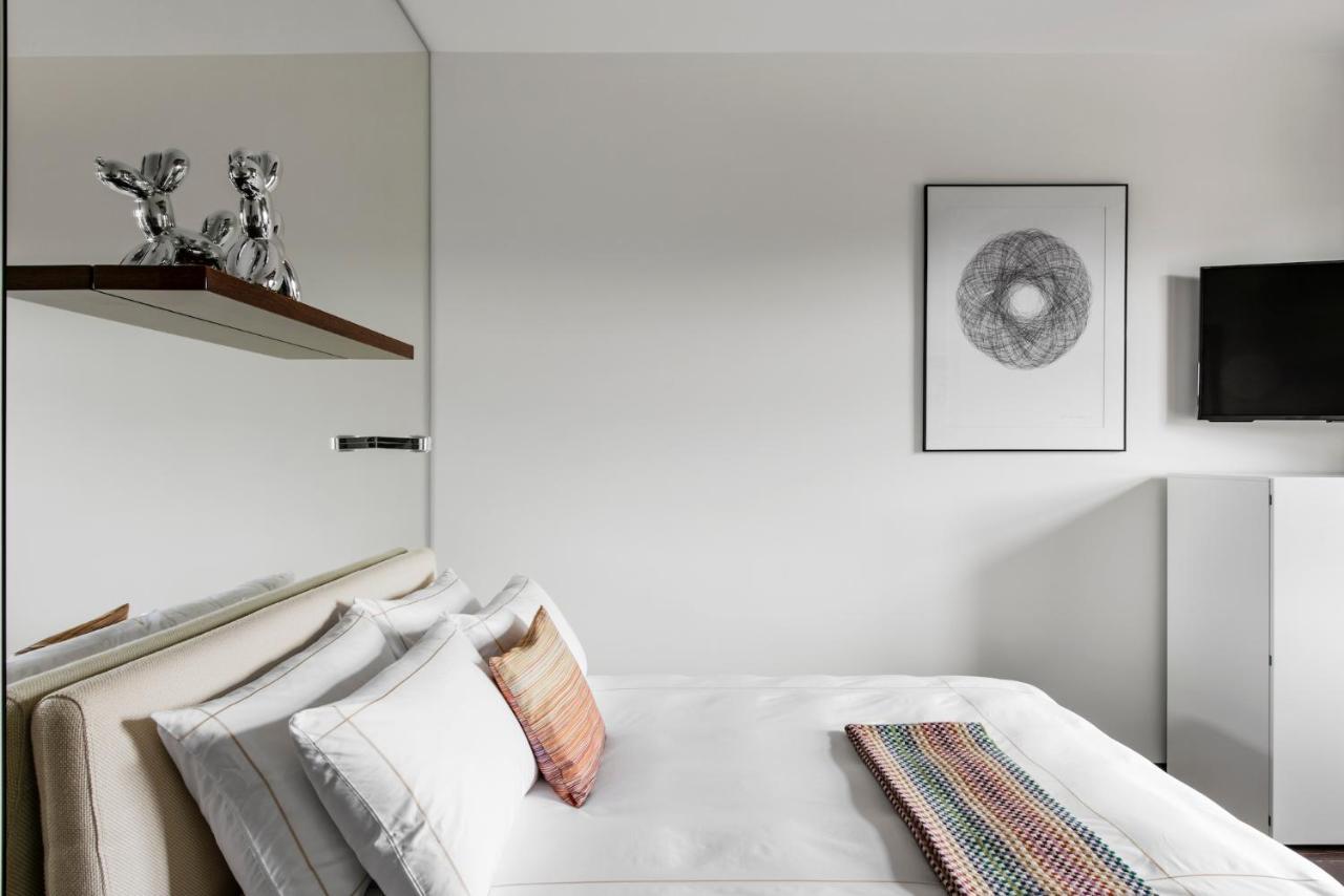 The Joseph Aparthotel Vilnius Bagian luar foto