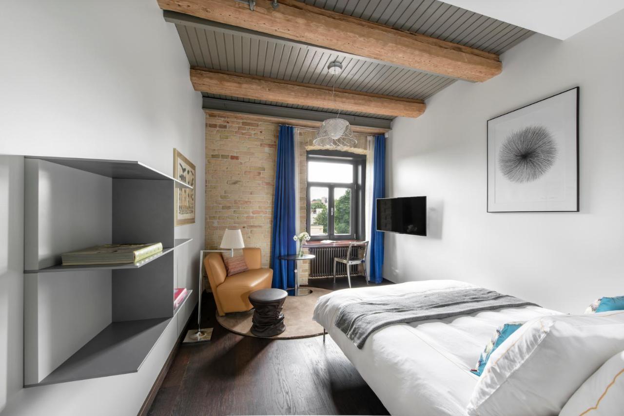 The Joseph Aparthotel Vilnius Bagian luar foto