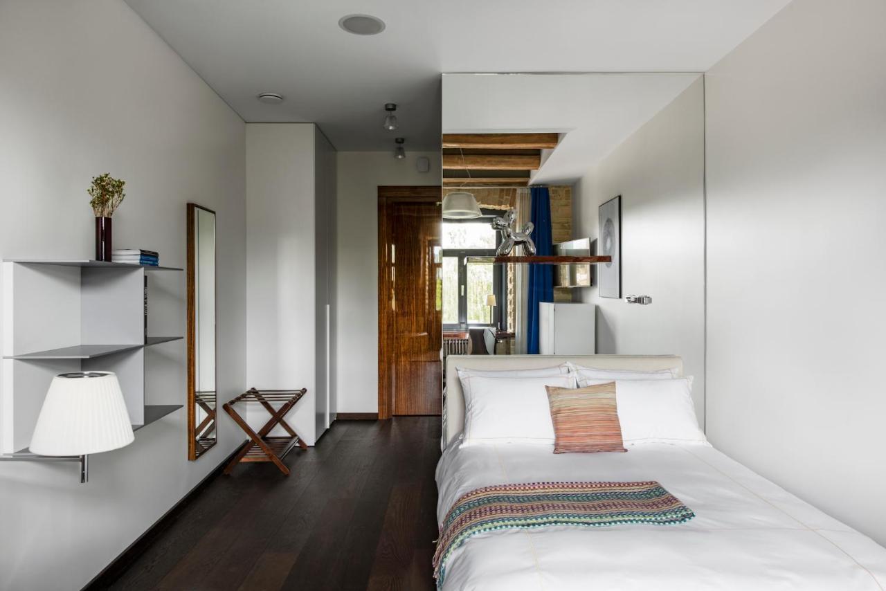 The Joseph Aparthotel Vilnius Bagian luar foto