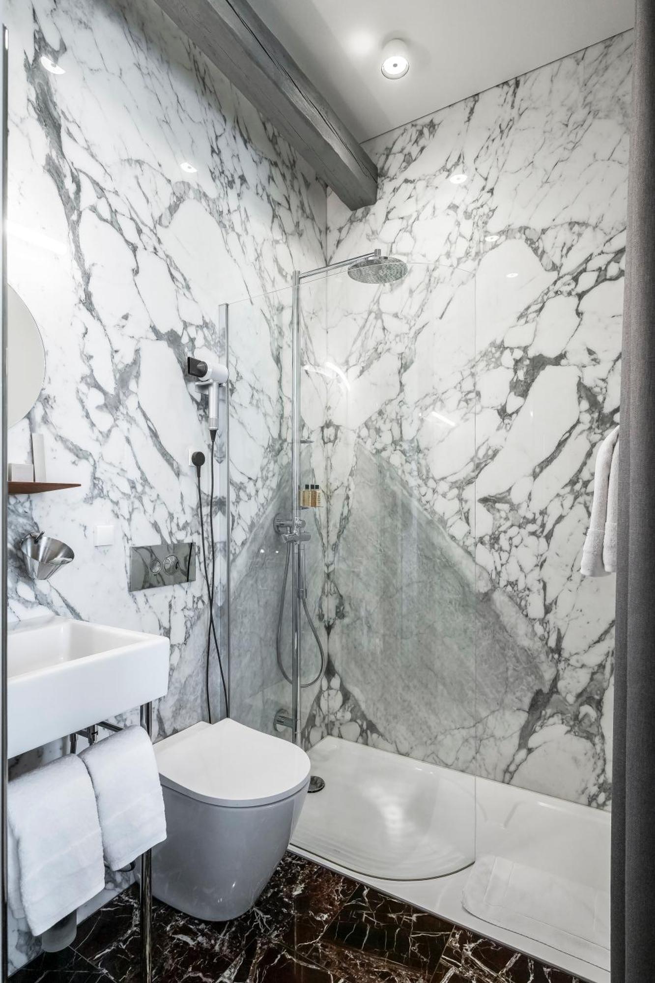 The Joseph Aparthotel Vilnius Bagian luar foto